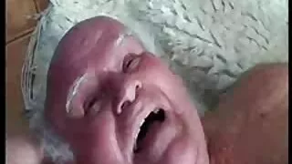 Hot blondes glamonėti gaidys kartu su juodas vyras