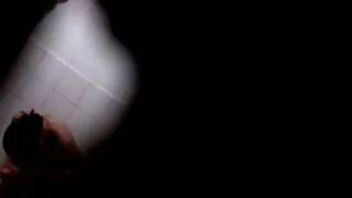 Merginos sušikti vaikinas su mažais pussies