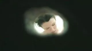 Jausmingą jauniklį gerai įdėta pagal varpos