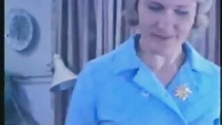 Svingeriai turi Ketvertas seksas ant tos pačios lovos