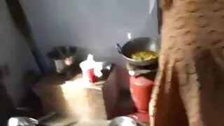 Davė juoda draugas Laižyti Savo Pūlingas