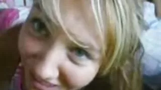 Turtingų vyrų cum apskretėlė į pute