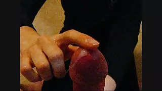 Dvi moterys ir vyras nusprendžia mylėtis namuose